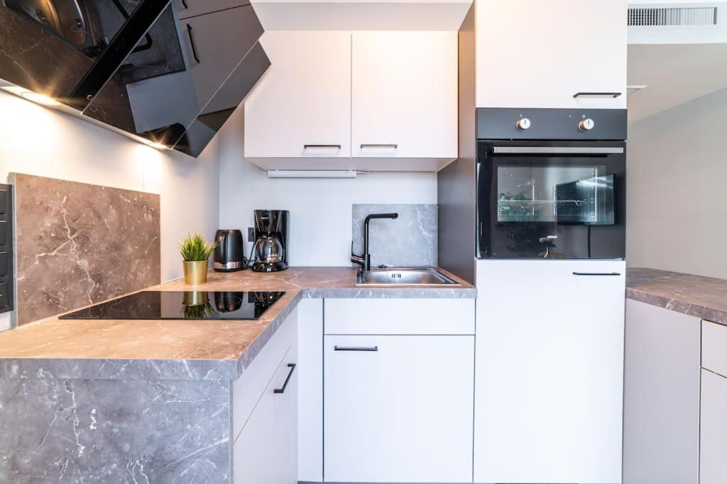 Beautiful In Vienna's Heart 1d Appartement Wenen